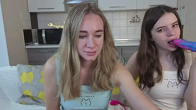 Snapshot of Naughty_Alice chatting on October 1, 2025, 6:07 am Naughty Alice online show from October 1, 2025, 6:07 am