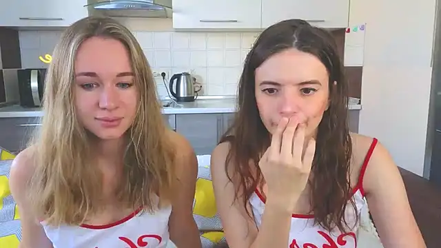 Snapshot of Naughty_Alice chatting on September 10, 2025, 9:08 am Naughty Alice online show from September 10, 2025, 9:08 am