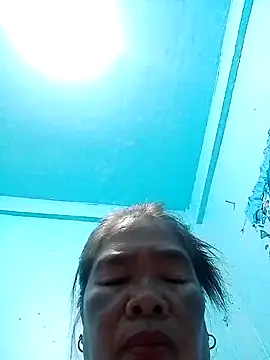 Snapshot of sexylizzy4u chatting on September 21, 2025, 5:40 pm sexylizzy4u online show from September 21, 2025, 5:40 pm