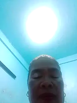 Snapshot of sexylizzy4u chatting on September 22, 2025, 8:15 pm sexylizzy4u online show from September 22, 2025, 8:15 pm