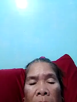 Snapshot of sexylizzy4u chatting on October 6, 2025, 2:51 pm sexylizzy4u online show from October 6, 2025, 2:51 pm