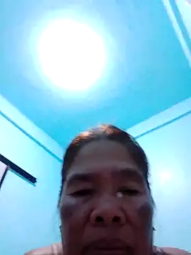 Snapshot of sexylizzy4u chatting on March 15, 2025, 2:45 pm sexylizzy4u online show from March 15, 2025, 2:45 pm