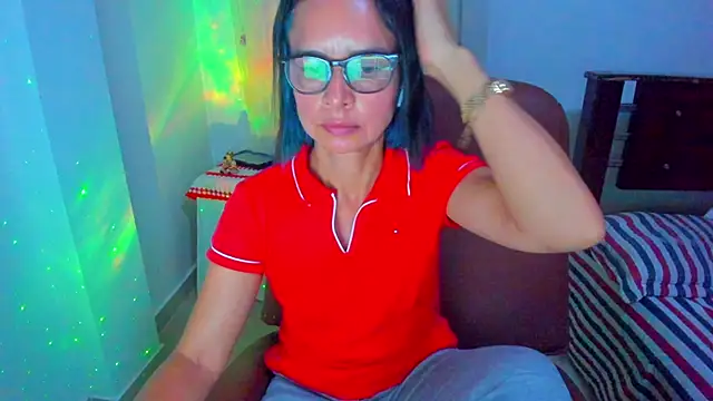 Snapshot of BrianaGarner chatting on October 24, 2025, 8:13 am BrianaGarner online show from October 24, 2025, 8:13 am