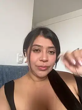 emilyjohanson online show from August 5, 2026, 6:57 pm
