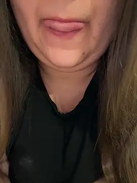 Snapshot of Jane_BBW chatting on November 19, 2025, 3:01 pm Jane BBW online show from November 19, 2025, 3:01 pm