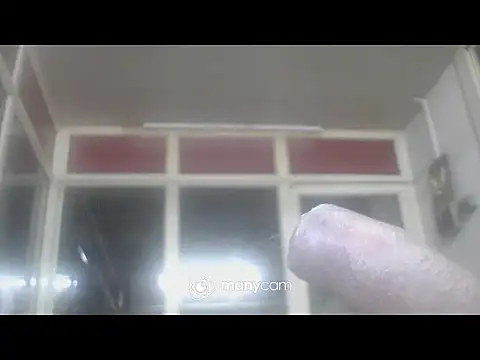 Snapshot of jikh13 chatting on November 18, 2025, 3:04 pm jikh13 online show from November 18, 2025, 3:04 pm