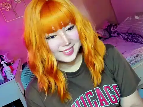 Snapshot of HOTnWILDalice chatting on November 13, 2025, 2:37 am HOTnWILDalice online show from November 13, 2025, 2:37 am