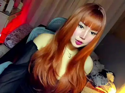 HOTnWILDalice online show from April 9, 2026, 2:24 am