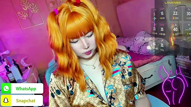 Snapshot of HOTnWILDalice chatting on November 3, 2025, 2:17 am HOTnWILDalice online show from November 3, 2025, 2:17 am