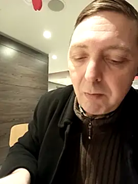 Pokaz2020 online show from December 5, 2025, 1:53 pm