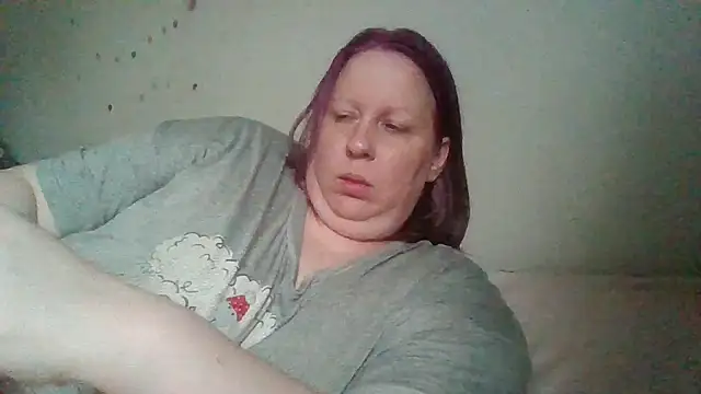 Snapshot of starlight1983 chatting on April 15, 2026, 8:42 pm starlight1983 online show from April 15, 2026, 8:42 pm