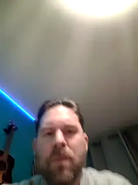 Snapshot of tom_sauwer chatting on January 15, 2026, 2:26 am tom sauwer online show from January 15, 2026, 2:26 am