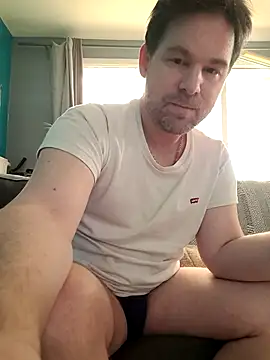 Snapshot of tom_sauwer chatting on March 18, 2026, 7:11 am tom sauwer online show from March 18, 2026, 7:11 am
