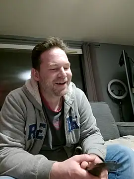 tom sauwer online show from June 11, 2026, 9:12 pm