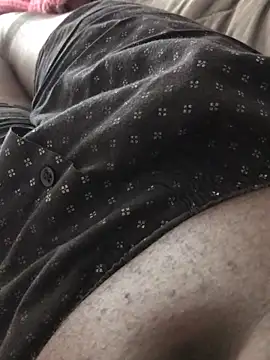 Snapshot of sbusiso1 chatting on February 17, 2026, 7:27 am sbusiso1 online show from February 17, 2026, 7:27 am