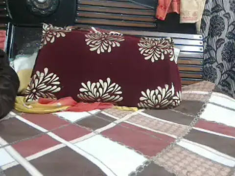 Snapshot of prettyindiandoll chatting on January 4, 2025, 6:19 am prettyindiandoll online show from January 4, 2025, 6:19 am