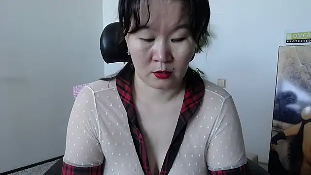 Akira xx online show from February 4, 2026, 3:23 am