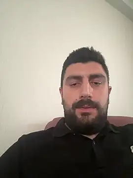 Snapshot of Emircan34 chatting on July 26, 2026, 3:41 pm Emircan34 online show from July 26, 2026, 3:41 pm