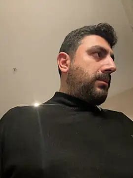 Snapshot of Emircan34 chatting on January 18, 2026, 1:53 am Emircan34 online show from January 18, 2026, 1:53 am