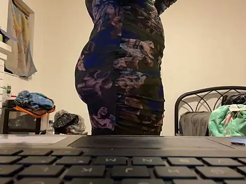 sweetease online show from November 28, 2025, 4:34 am