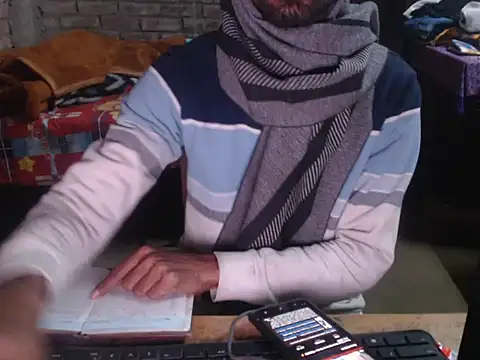 ThethunderPo online show from February 2, 2026, 2:43 am