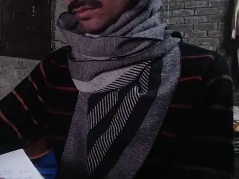 Snapshot of ThethunderPo chatting on December 4, 2025, 3:22 pm ThethunderPo online show from December 4, 2025, 3:22 pm