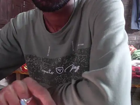 Snapshot of ThethunderPo chatting on November 3, 2025, 3:56 am ThethunderPo online show from November 3, 2025, 3:56 am