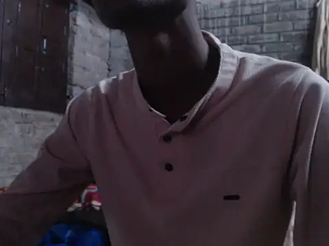 Snapshot of ThethunderPo chatting on December 3, 2025, 7:41 am ThethunderPo online show from December 3, 2025, 7:41 am