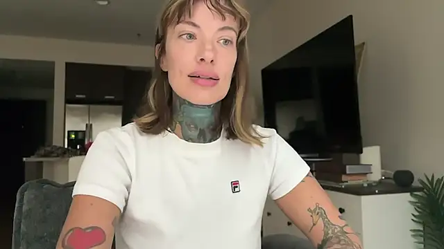 airgeadx online show from November 8, 2025, 3:04 pm