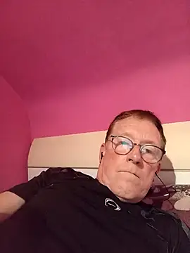 Snapshot of Lush4Love chatting on October 19, 2025, 10:01 pm Lush4Love online show from October 19, 2025, 10:01 pm