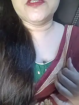 naughtymadam online show from May 18, 2026, 5:23 am