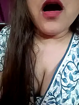 naughtymadam online show from February 3, 2025, 5:29 am