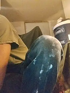 Snapshot of ROBERT0516 chatting on October 29, 2025, 4:44 am ROBERT0516 online show from October 29, 2025, 4:44 am