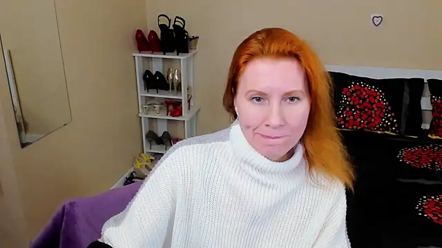 FoxySophia online show from April 15, 2026, 7:58 pm