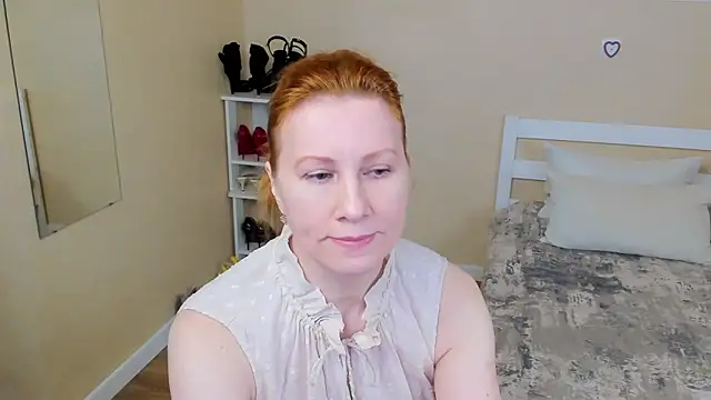 FoxySophia online show from March 19, 2026, 7:08 am