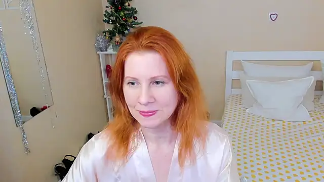 Snapshot of FoxySophia chatting on January 6, 2026, 10:08 am FoxySophia online show from January 6, 2026, 10:08 am