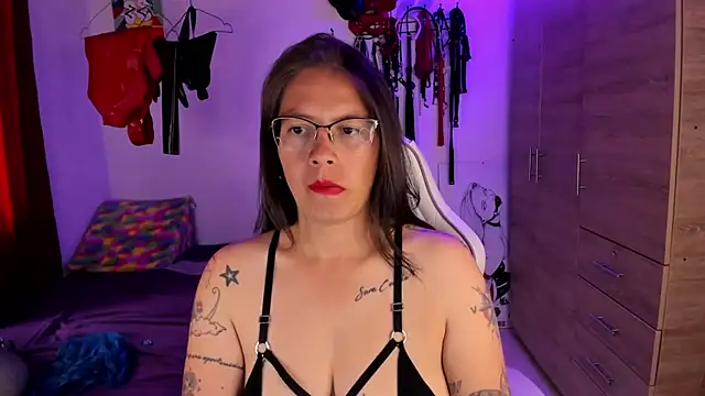 dungeongirls online show from February 24, 2026, 8:21 pm