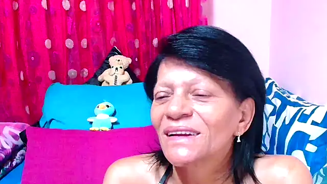 SLUTTYROXY online show from October 24, 2025, 5:34 pm