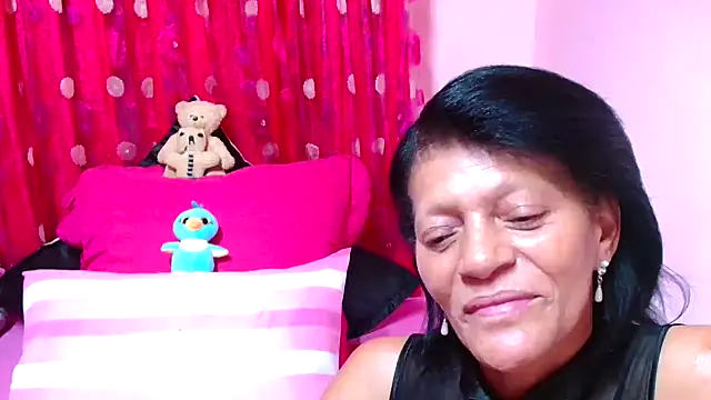 SLUTTYROXY online show from November 6, 2025, 6:56 pm