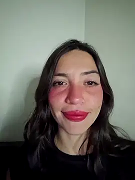 Snapshot of loveuu-bae chatting on January 18, 2026, 1:42 am loveuu-bae online show from January 18, 2026, 1:42 am