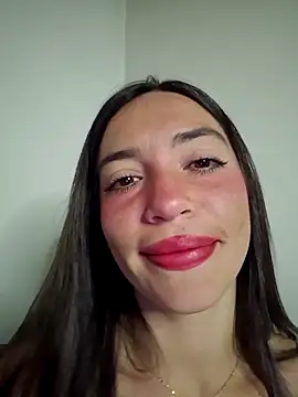 loveuu-bae online show from December 14, 2025, 11:21 pm