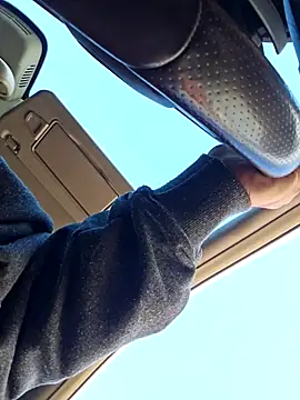 Snapshot of UncutHammer69 chatting on October 26, 2025, 11:49 pm UncutHammer69 online show from October 26, 2025, 11:49 pm