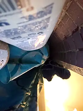 Snapshot of UncutHammer69 chatting on December 23, 2025, 8:13 am UncutHammer69 online show from December 23, 2025, 8:13 am