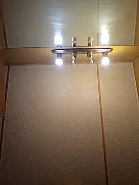 Snapshot of UncutHammer69 chatting on February 22, 2026, 5:21 am UncutHammer69 online show from February 22, 2026, 5:21 am