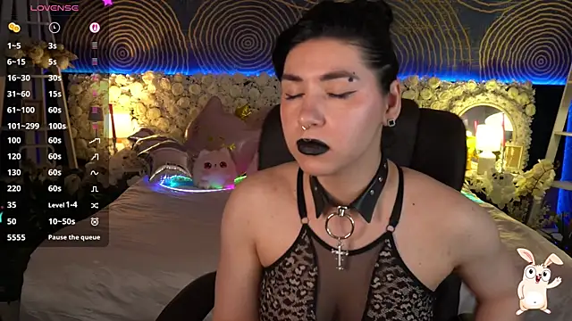 EmilyCandyy online show from June 2, 2026, 6:24 am