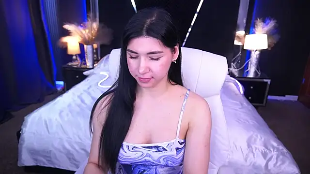 Snapshot of EmilyCandyy chatting on October 28, 2025, 7:18 am EmilyCandyy online show from October 28, 2025, 7:18 am