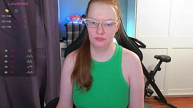 Snapshot of Lady_Inari chatting on March 1, 2026, 1:38 am Lady Inari online show from March 1, 2026, 1:38 am