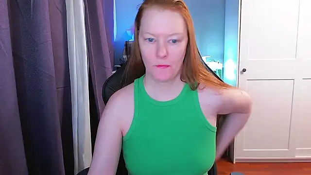 Snapshot of Lady_Inari chatting on February 25, 2026, 5:57 pm Lady Inari online show from February 25, 2026, 5:57 pm