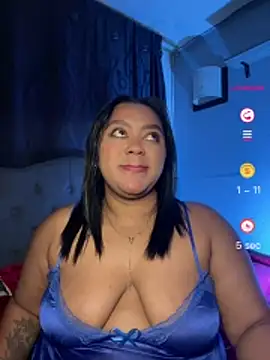 yanza2002 online show from June 5, 2026, 11:54 pm