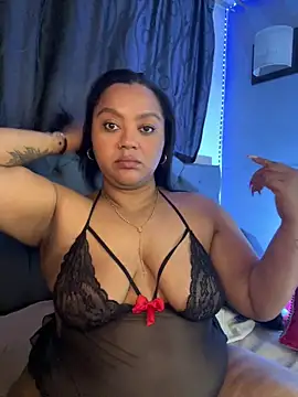 yanza2002 online show from March 6, 2026, 11:44 pm